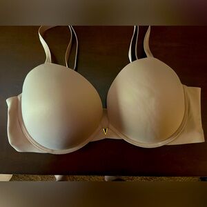 Victoria’s Secret love cloud push up bra
